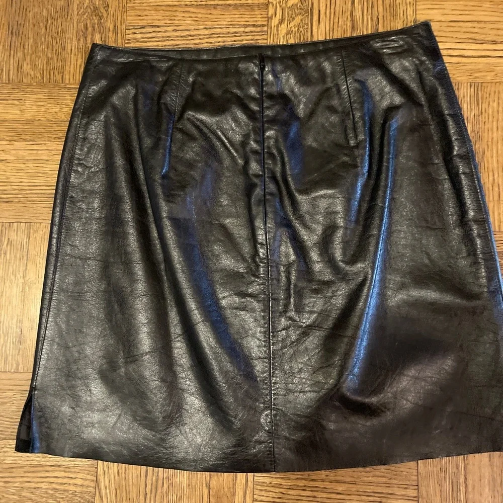 Kenneth Cole Black Leather Pencil Skirt